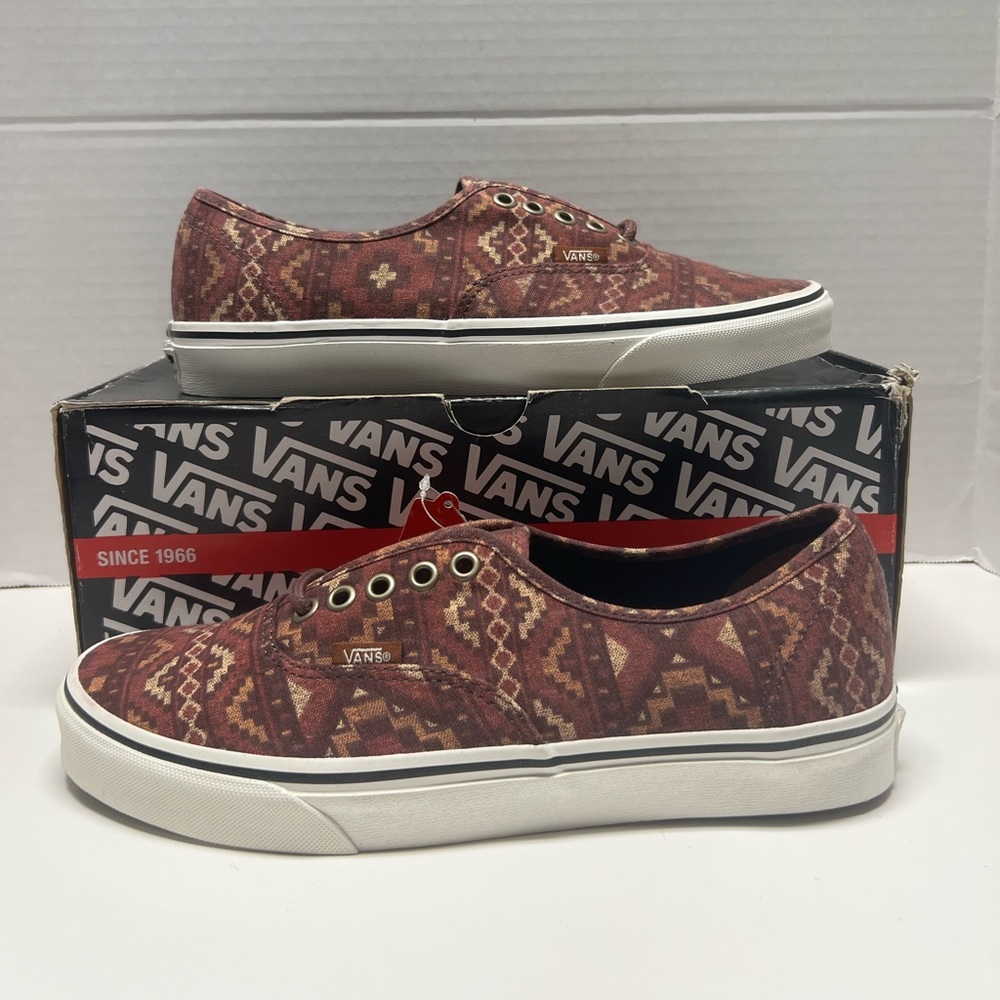 Vans Authentic Low Vintage ‘Tribe Rug/Red Clay’(Men’s Size 8.5/ Women’s Size 10)